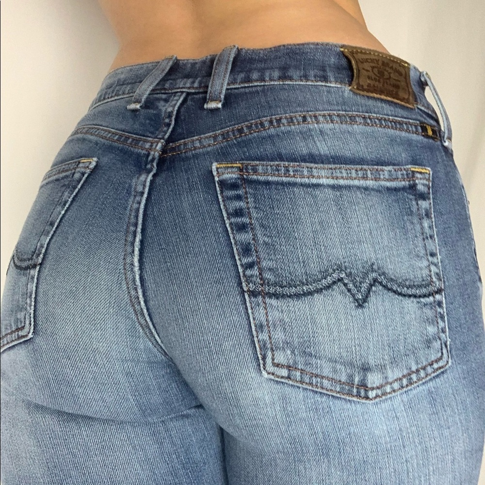 Lucky Brand Sweet ‘N Straight Jeans 27